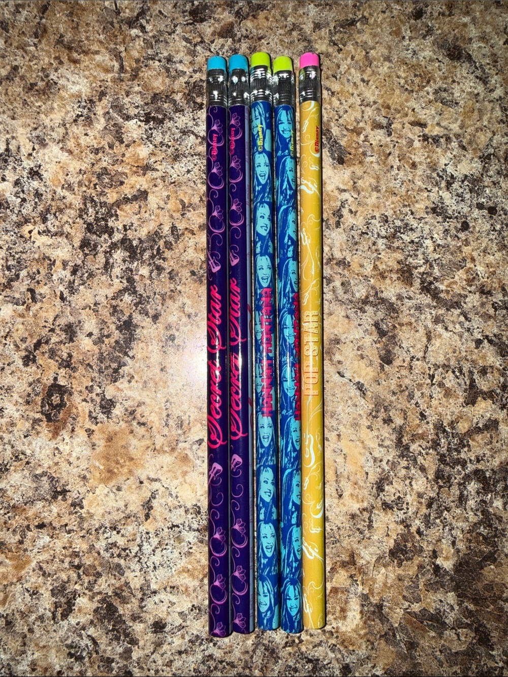Vintage Hannah Montana 5 set Pencils